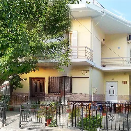 Gasthof Ενοικιαζόμενα Μπετσου